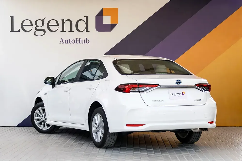 AED 1,232 Monthly l 2024 Toyota Corolla Hybrid 1.8L l GCC l Zero Down Payment l 1 Year Warranty - Image 4