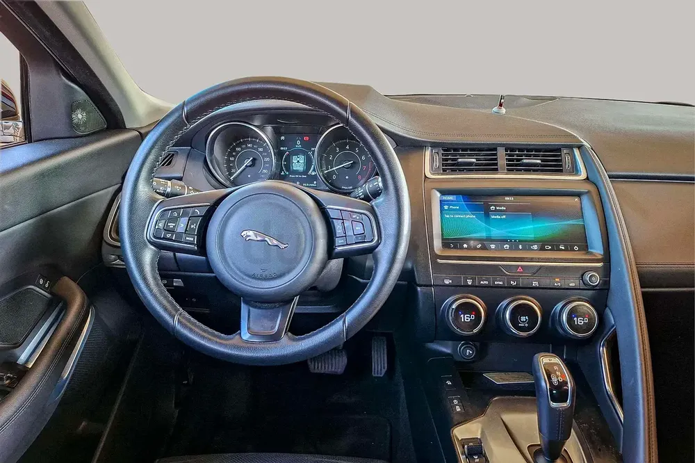 AED 1201/month | 2019 Jaguar E-Pace  | GCC Specs | Ref#416617 - Image 10