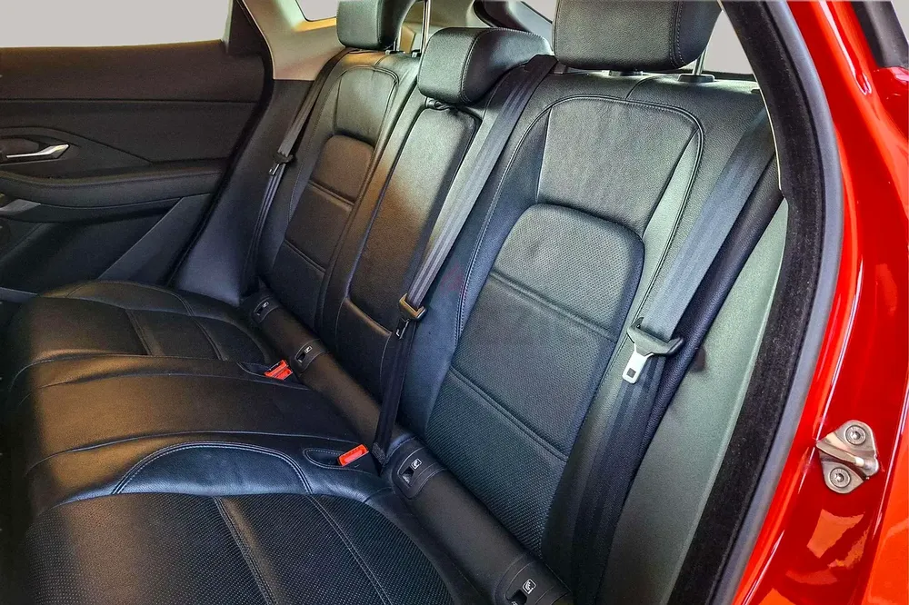 AED 1201/month | 2019 Jaguar E-Pace  | GCC Specs | Ref#416617 - Image 12