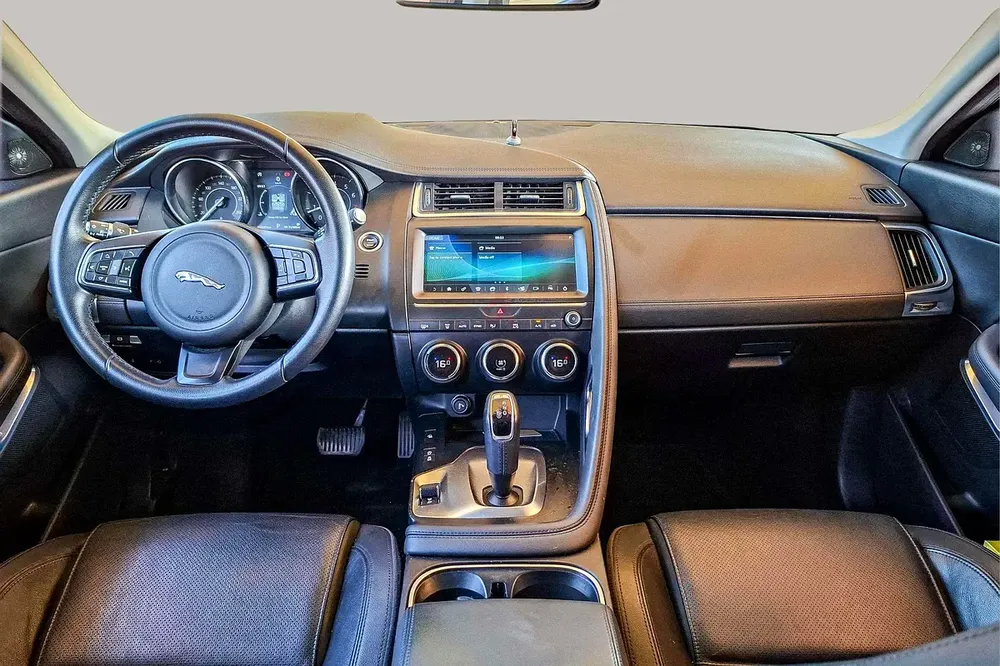 AED 1201/month | 2019 Jaguar E-Pace  | GCC Specs | Ref#416617 - Image 9