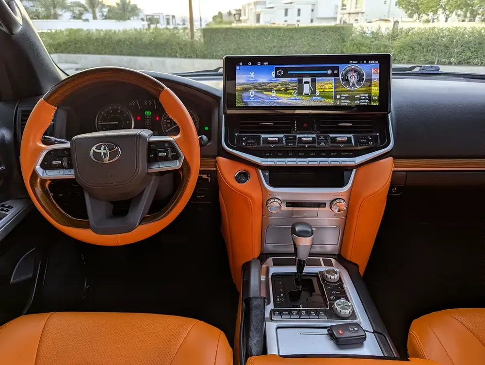 Toyota Land Cruiser GXR Top Full Option 2015 Facelifted 2026 - GCC Specs - Excellent Condition - Image 11
