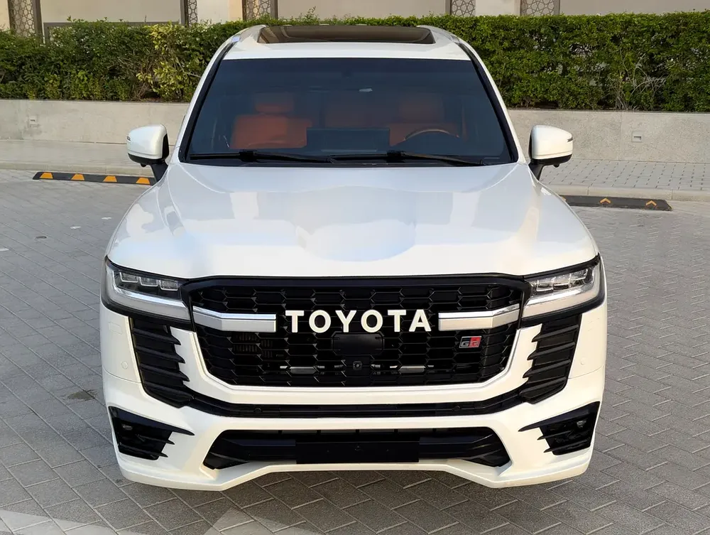 Toyota Land Cruiser GXR Top Full Option 2015 Facelifted 2026 - GCC Specs - Excellent Condition - Image 20