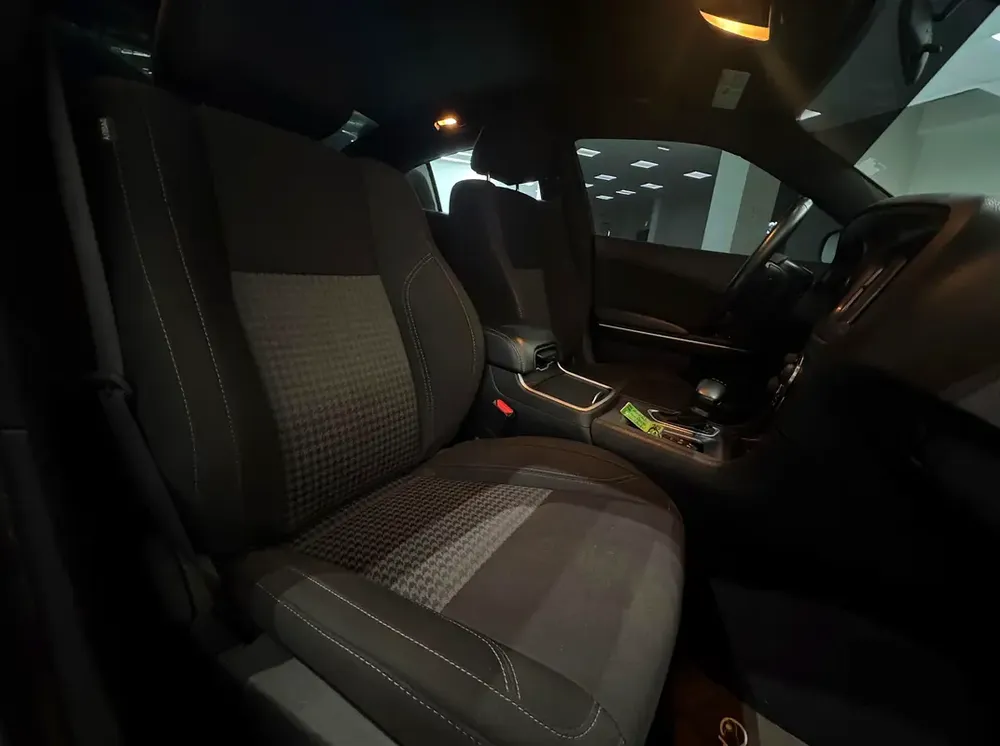 [DODGE CHARGER SXT 3.6L V6 LAST CALL SERIES] - Image 11