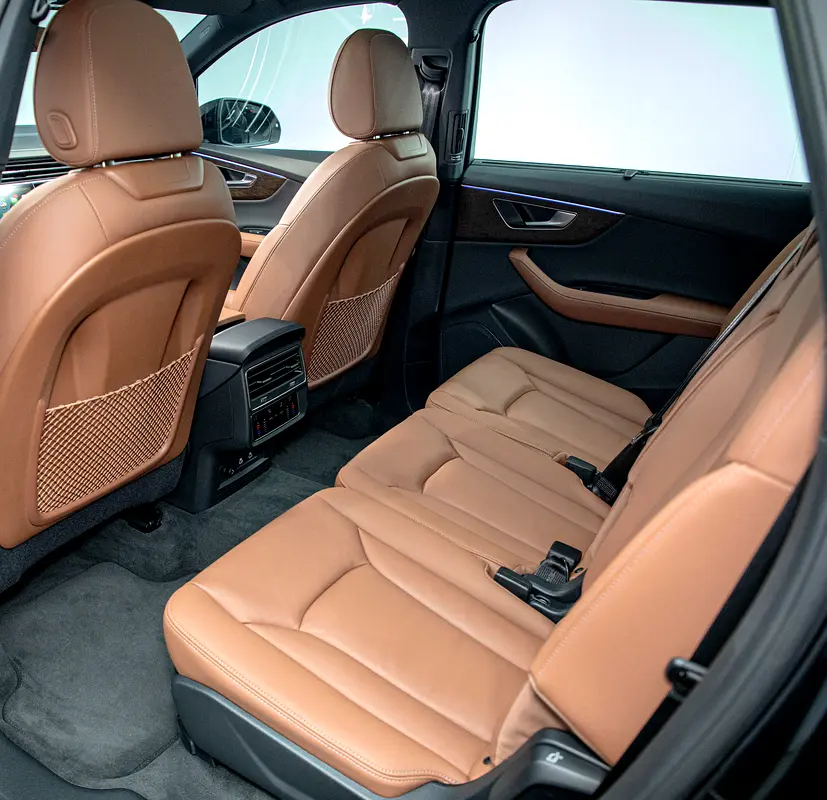 Audi Warranty + Service Contract 2030 • GCC • Low Mileage - Image 11