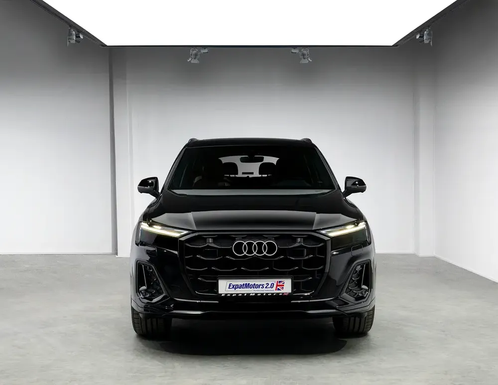 Audi Warranty + Service Contract 2030 • GCC • Low Mileage - Image 4