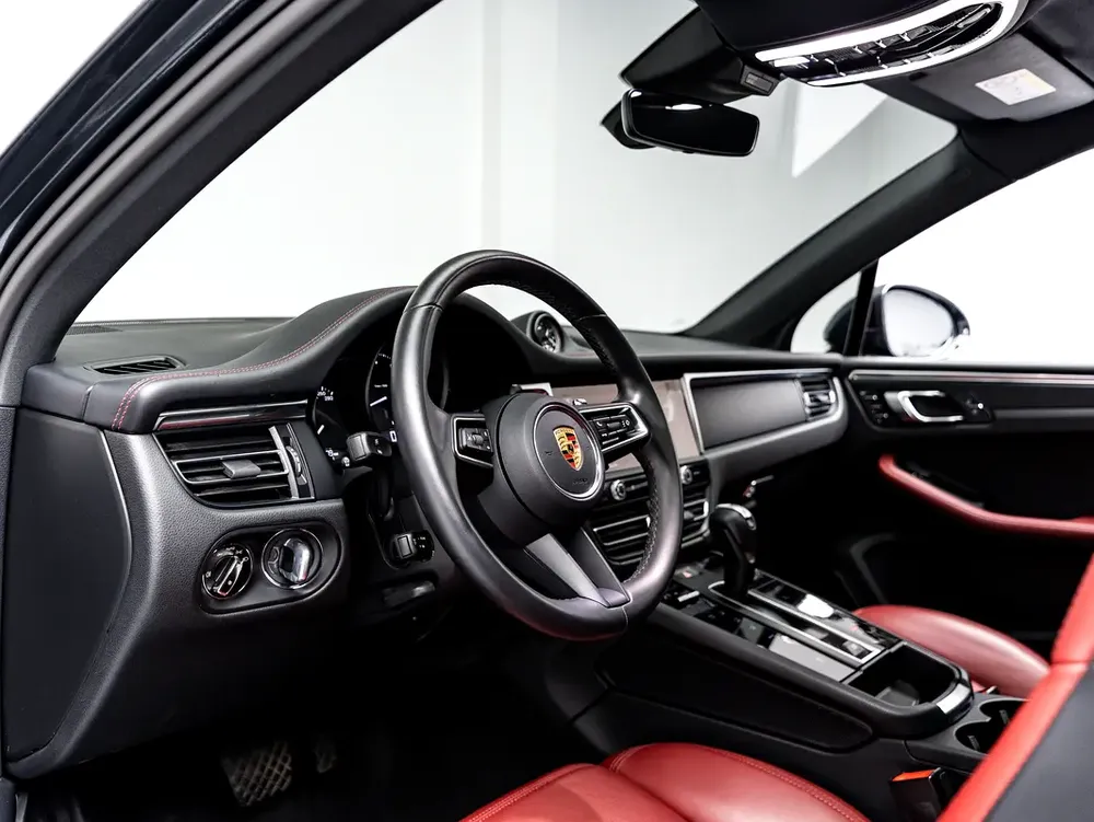 The BEST Ramadan Offer in the UAE - Limited Time, February 2027 Porsche Warranty, GCC - Image 14