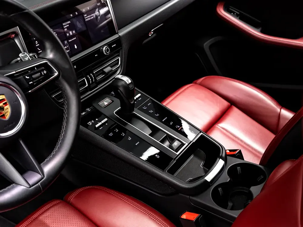 The BEST Ramadan Offer in the UAE - Limited Time, February 2027 Porsche Warranty, GCC - Image 15