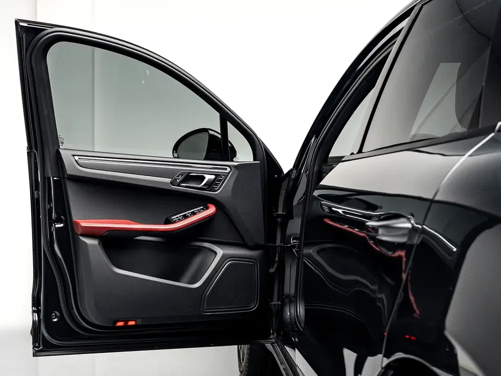 The BEST Ramadan Offer in the UAE - Limited Time, February 2027 Porsche Warranty, GCC - Image 7