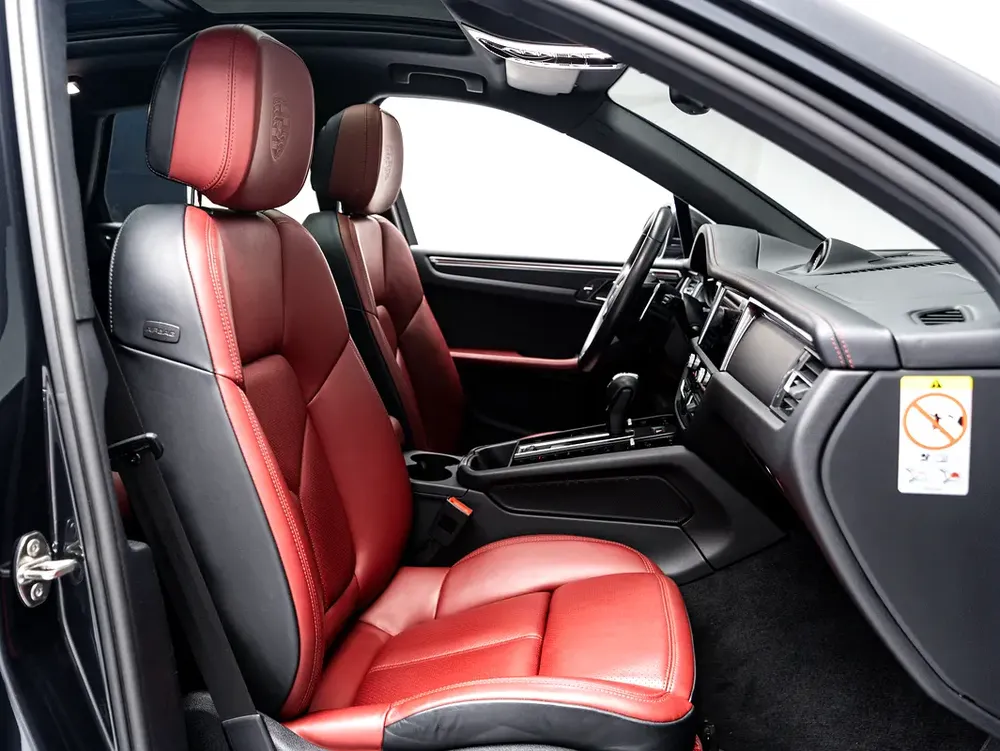 The BEST Ramadan Offer in the UAE - Limited Time, February 2027 Porsche Warranty, GCC - Image 9
