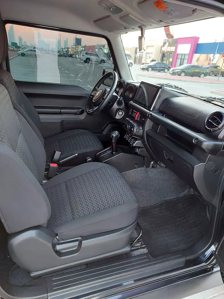 Suzuki jimny with 7yrs unlimited km warranty from Suzuki Only 32000km! - Image 10