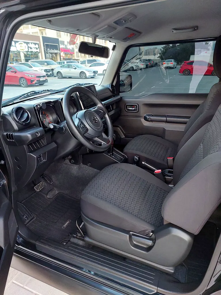 Suzuki jimny with 7yrs unlimited km warranty from Suzuki Only 32000km! - Image 11