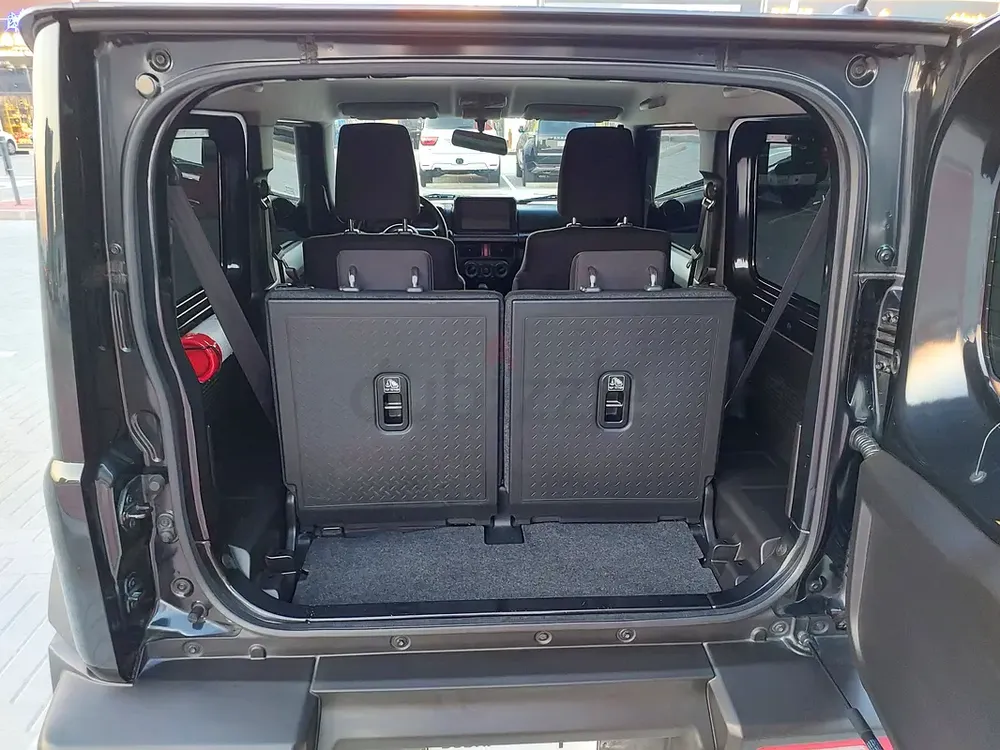 Suzuki jimny with 7yrs unlimited km warranty from Suzuki Only 32000km! - Image 12