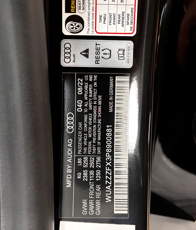 Audi R8 V10 FSI quattro 2023 - European Specs - Image 13