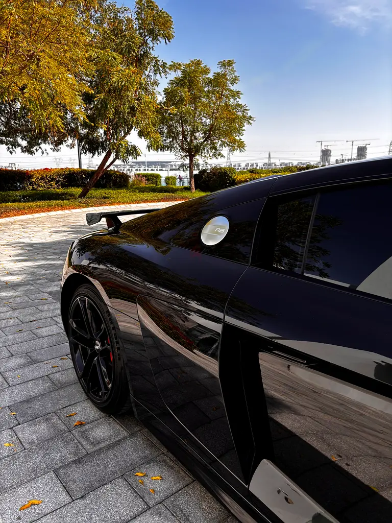 Audi R8 V10 FSI quattro 2023 - European Specs - Image 5