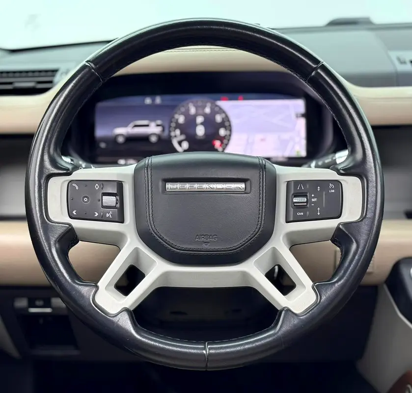 2022 Land Rover Defender 110 P400 HSE, Oct / 2026 Range Rover Warranty, GCC - Image 10