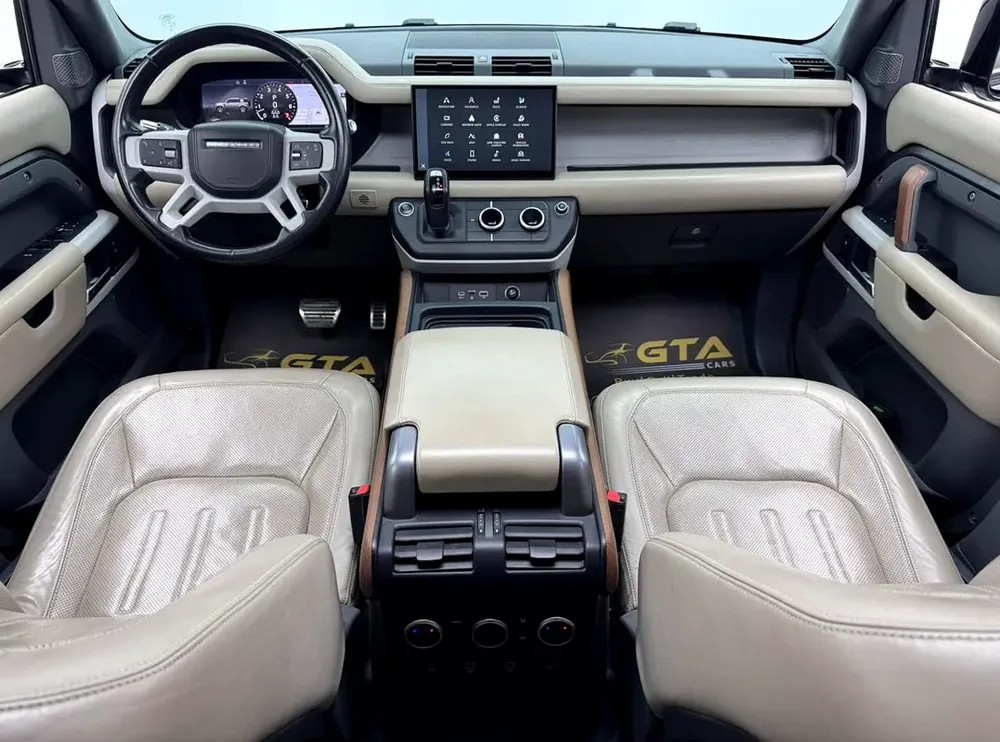2022 Land Rover Defender 110 P400 HSE, Oct / 2026 Range Rover Warranty, GCC - Image 7