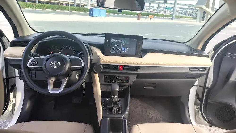 Yaris E GCC Specs - Like New Al Futtaim warranty  service contract - Image 13