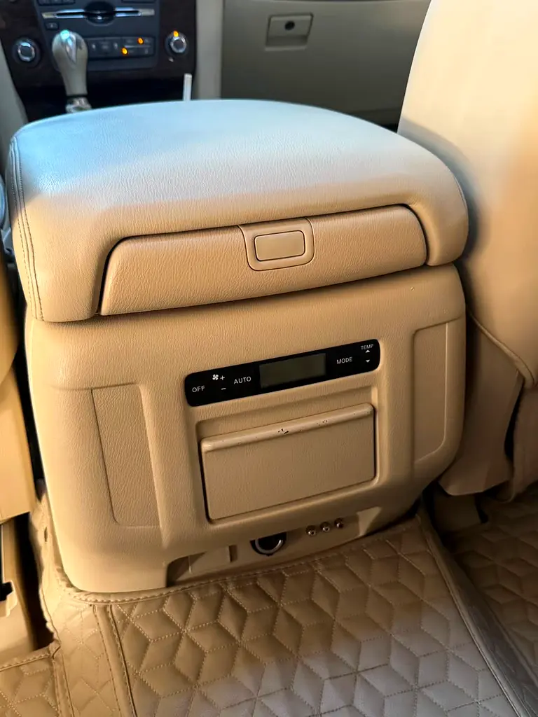 2012 Nissan Patrol LE Full Option 60th Diamond edition - Image 12