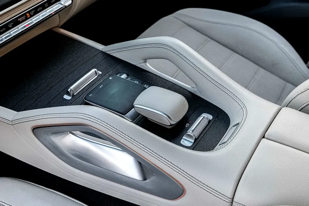 4,407 P.M |  GLS 450 AMG | 0% Downpayment | UNDER WARRANTY! - Image 11