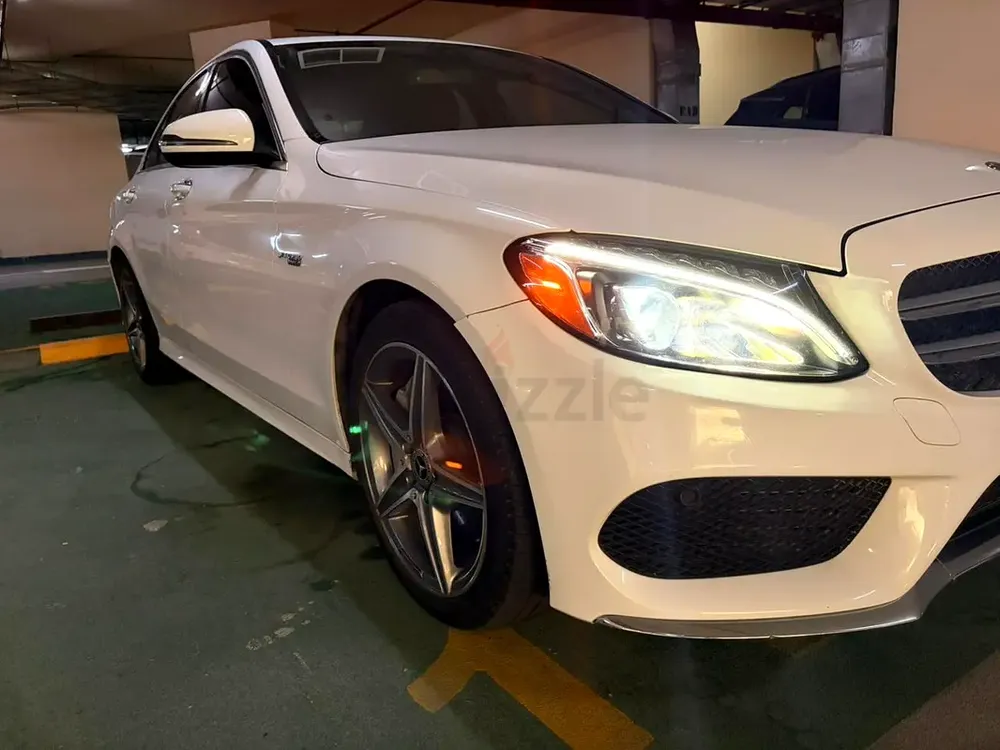 Mercedes-Benz C-Class C300 2018 | American Specs | Pristine Condition - Image 10