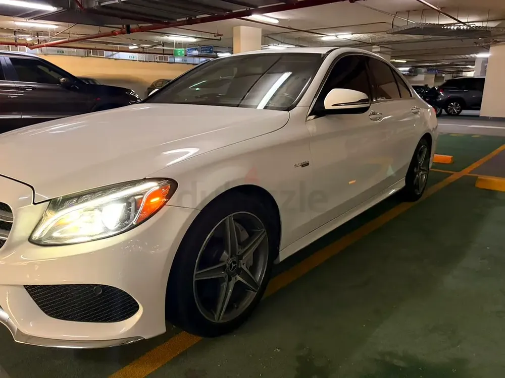 Mercedes-Benz C-Class C300 2018 | American Specs | Pristine Condition - Image 9