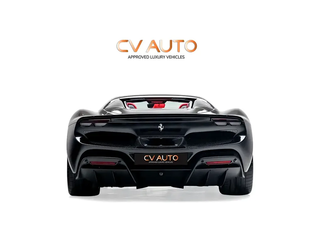 2024 | Ferrari | 296 GTS | GCC Spec | With Warranty and Service Contract - Image 5
