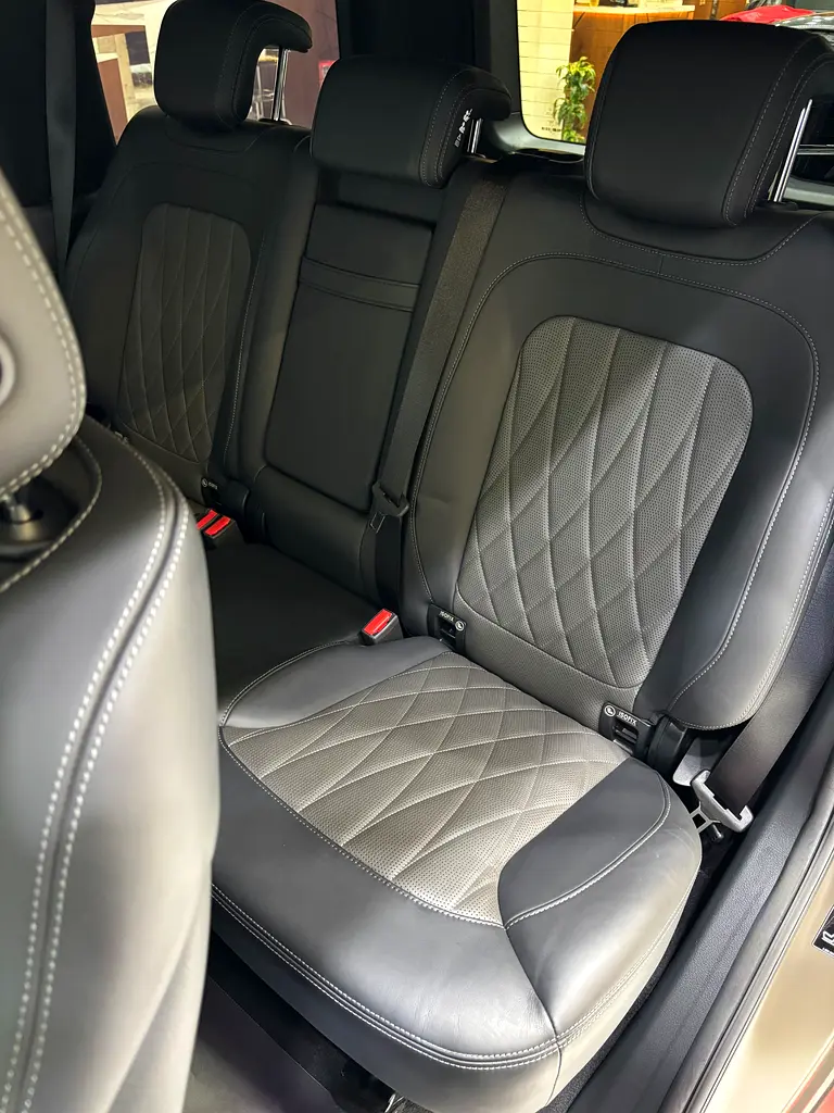 Mercedes-Benz G63 AMG - Image 16