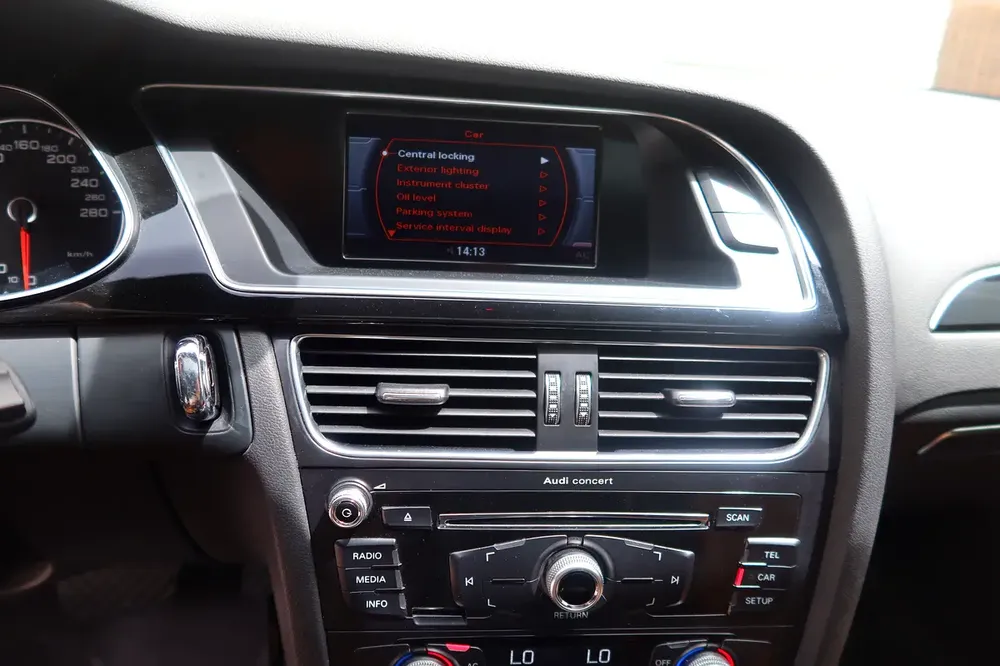 Audi A4 2013 2.0 TFSI Quattro S - GCC Specs - Excellent Condition - Image 18