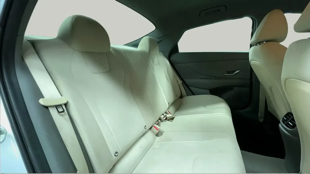 AED 768/m | 0 DP | Free 3 Months Warranty | Service History | 30 Day Return | HYUNDAI ELANTRA 2023 - Image 10