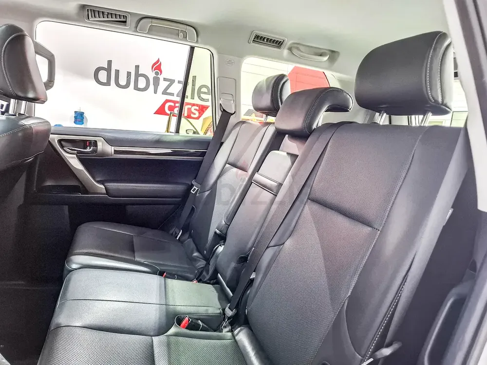 AED 4318/month | 2015 Lexus GX-Series GX 460 | GCC Specs | Ref#471189 - Image 13
