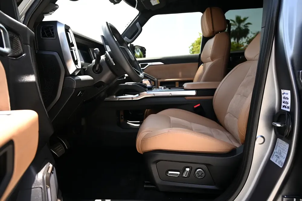 EMI 1,520 AED - JETOUR T2 LUXURY PLUS 2023 - Image 9