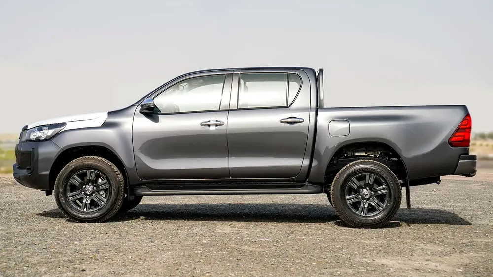 Toyota Hilux 2026 - European Specs - Brand New - Image 7