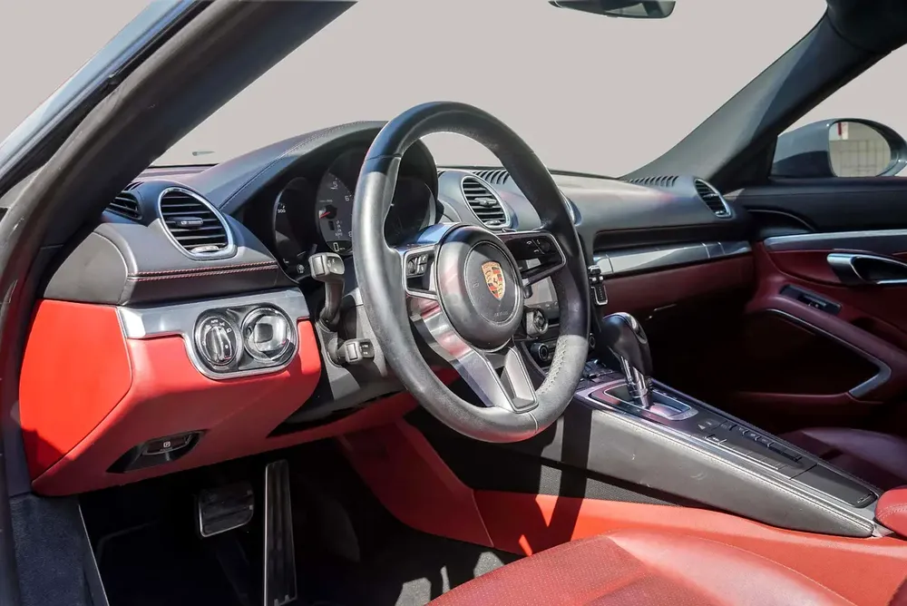 AED 2355/month | 2018 Porsche Cayman S | GCC Specs | Ref#399812 - Image 11