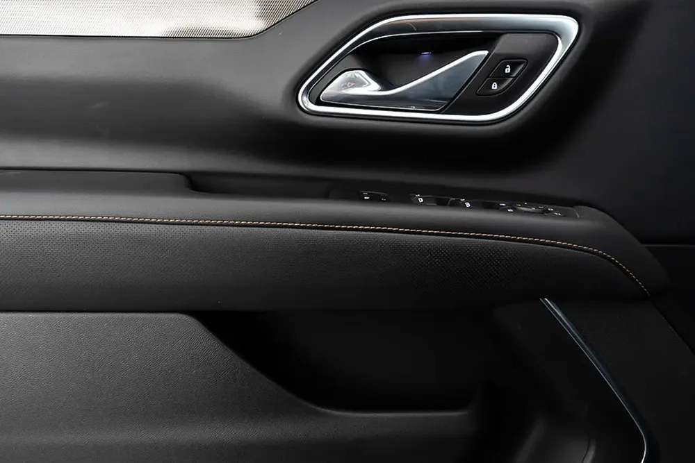 3,050 AED / 60 months | 0% DP | 2021 GMC Yukon AT4 / Full-Service History - Image 12