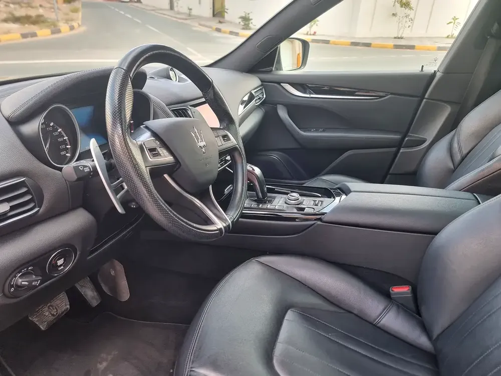 2020 Maserati Levante SQ4  American Specs in very good conditions - Image 9