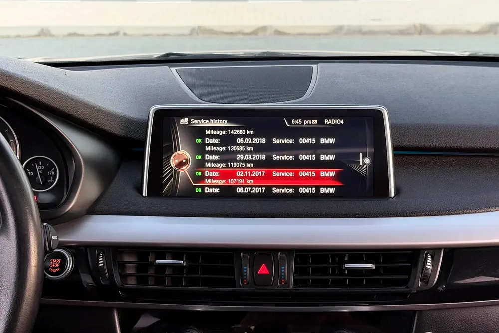 AGMC Service History / 2 Keys | BMW X5 xDrive35i 2014 GCC Specifications ( Single Owner ) - Image 17
