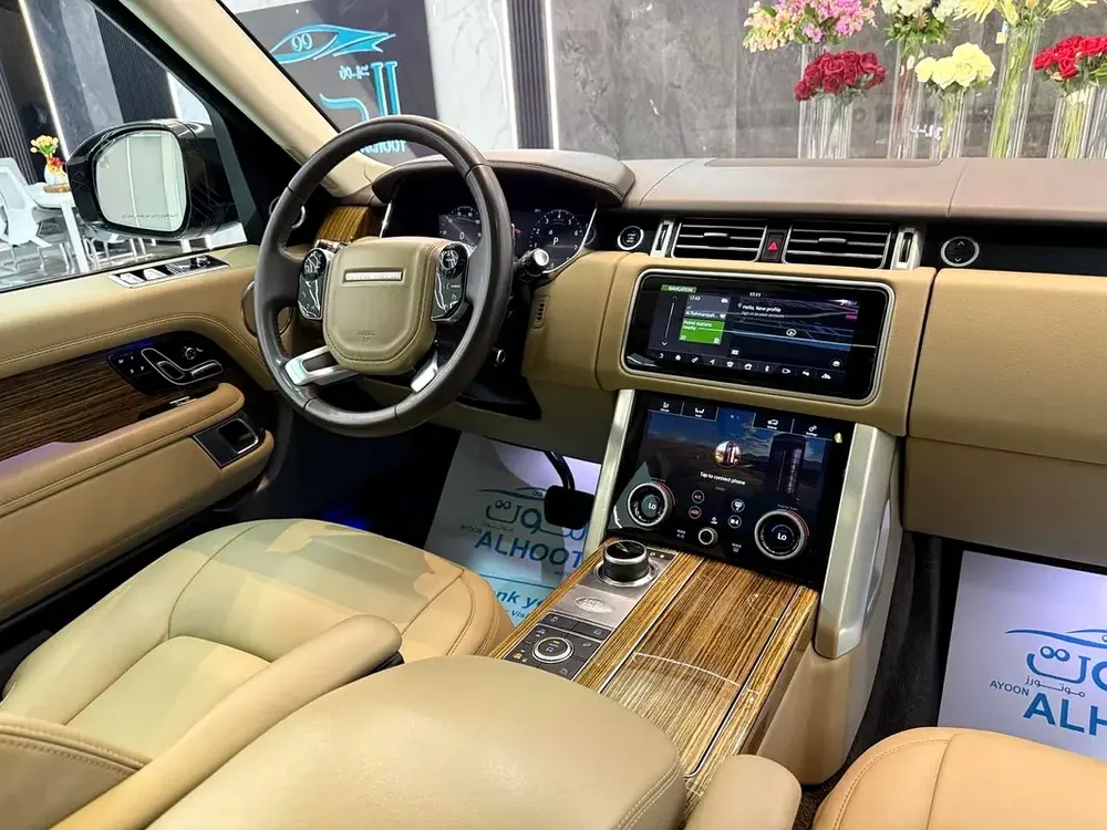AUTOBIOGRAPHY KIT RR VOGUE SUPERCHARGED || GCC || FULLY LOADED || SCREENS - Image 15