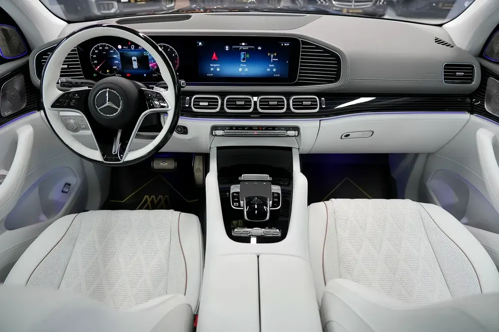 Mercedes-Maybach GLS 600 2026 - GCC Specs - Brand New - Image 6