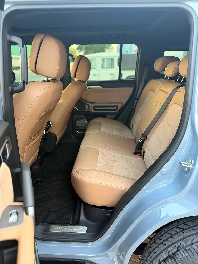 Jetour T2 Luxury 2025 - GCC Specs - 26000 luxury 2.0 liters - Image 16