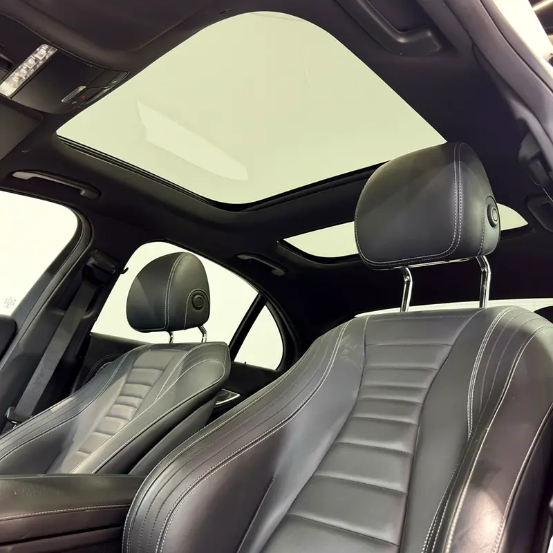 AED 2,252 P.M l 0% Downpayment l E350 AMG l Excellent Condition - Image 11