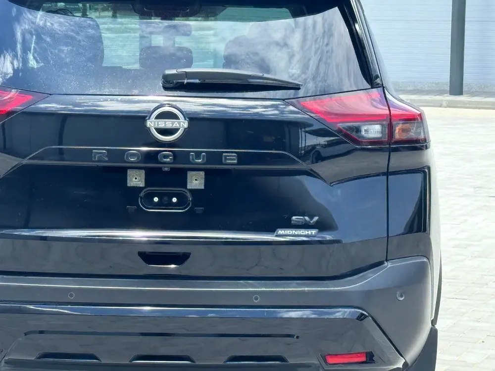 2023 Nissan Rogue Midnight Edition - American Specs - GCC Ready! - Image 6