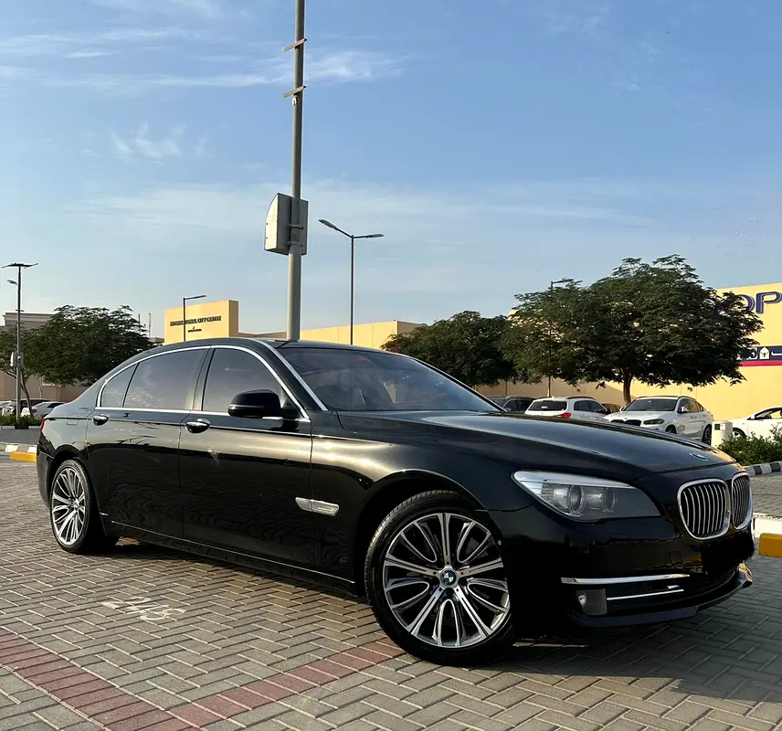 BMW 7-Series 730li Exclusive 2015 GCC Specs - Image 7