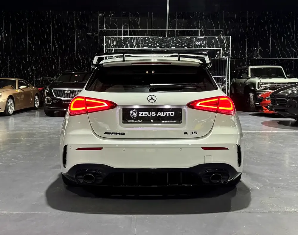 2022 Mercedes-Benz A 35 AMG 4MATIC | GCC Specs | Excellent | Full Service History - Image 8