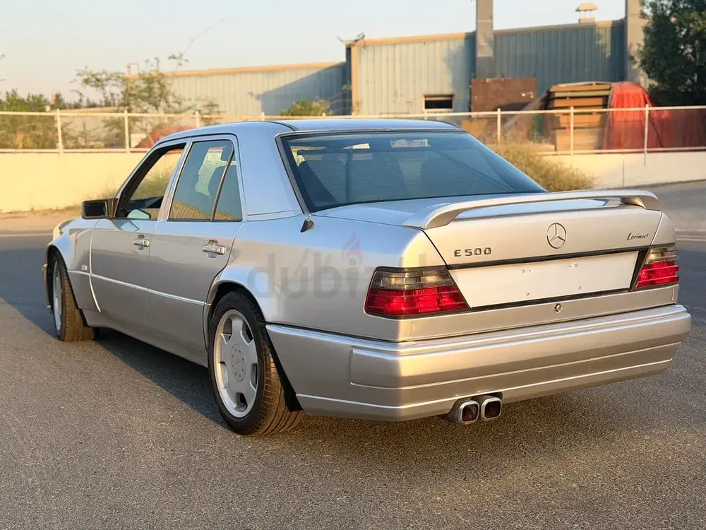 RARE! - W124 E500 - LORINSER - JAPANESE SPECS - RECARO SEATS - Image 10