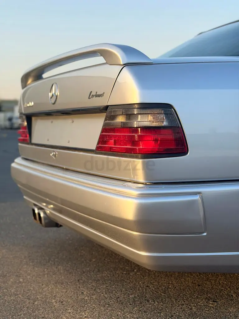 RARE! - W124 E500 - LORINSER - JAPANESE SPECS - RECARO SEATS - Image 12