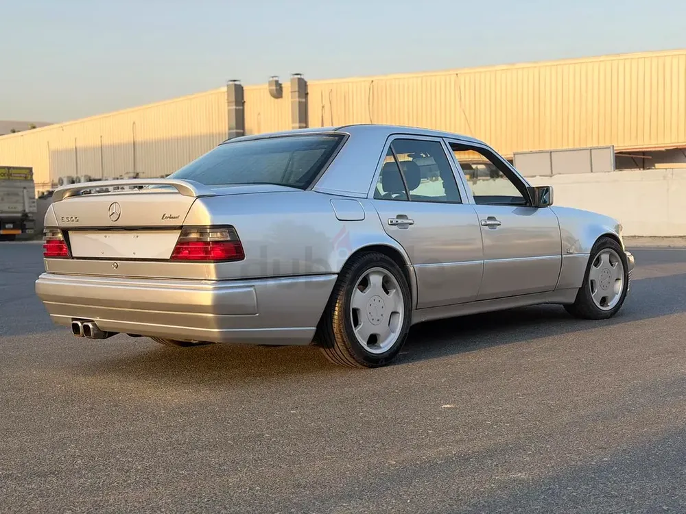 RARE! - W124 E500 - LORINSER - JAPANESE SPECS - RECARO SEATS - Image 14