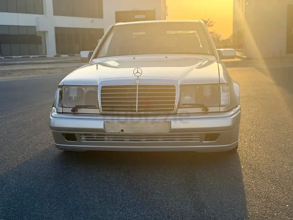 RARE! - W124 E500 - LORINSER - JAPANESE SPECS - RECARO SEATS - Image 7