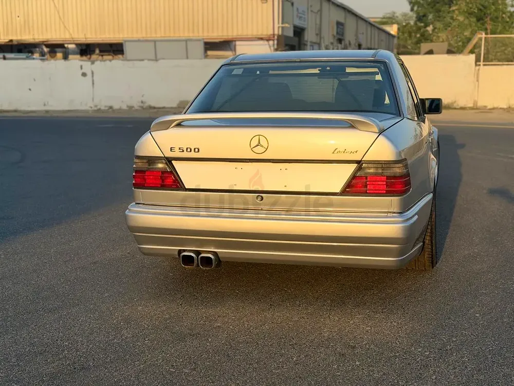 RARE! - W124 E500 - LORINSER - JAPANESE SPECS - RECARO SEATS - Image 8
