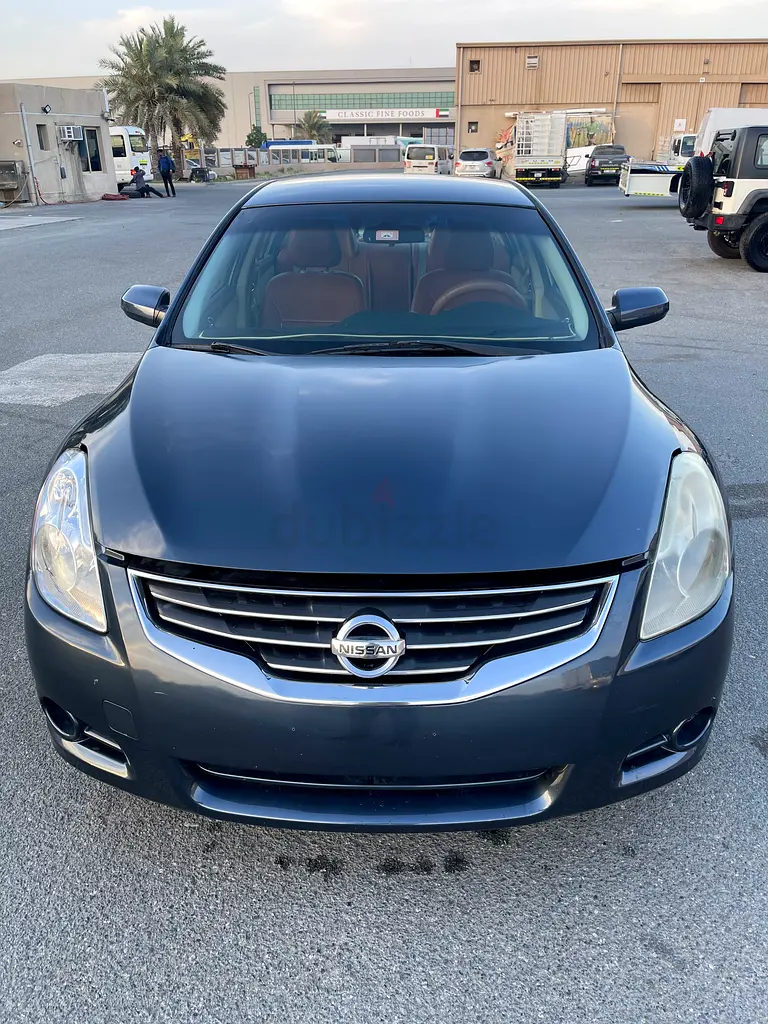 Nissan Altima 2012 GCC Specs - Reliable and Affordable - Image 8