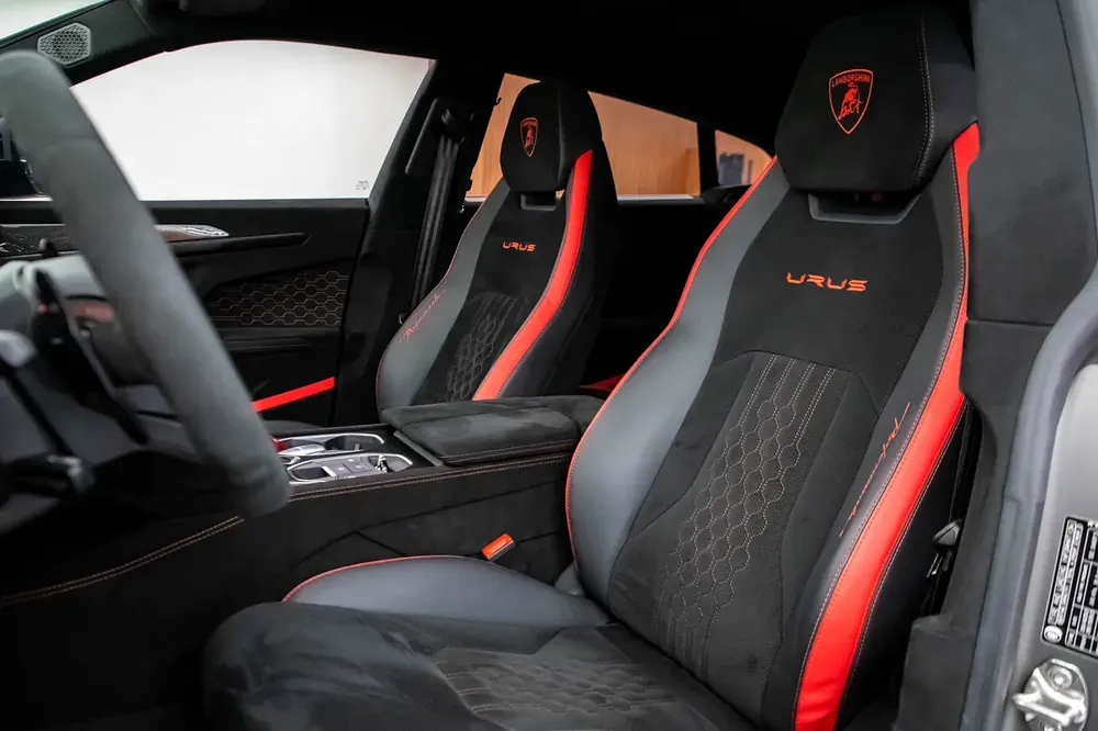 2023 LAMBORGHINI URUS PERFORMANTE | GCC | WITH WARRANTY AND SERVICE CONTRACT - Image 13
